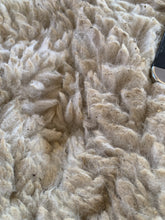 Load image into Gallery viewer, Raw Alpaca Fleece - White "Grace" - Grade 1 - 2lb 15oz